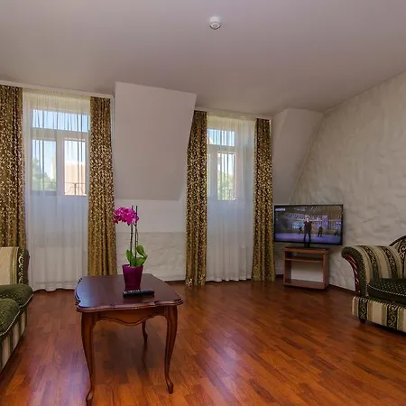 Georghof Old Town Апарт-отель 3*