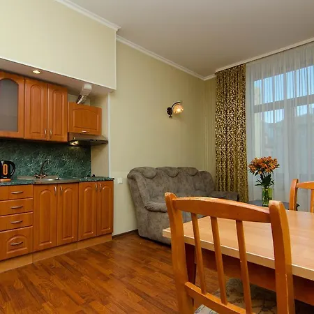 Georghof Old Town Apartahotel